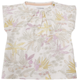Noppies Girls Tee Nephi short sleeve all over Pristine