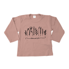 T-shirt botanic flowers met naam (Dusty pink)