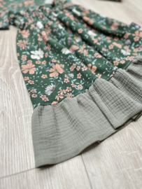 Set Greenery