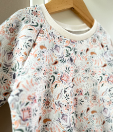 Sweater Paisley Love