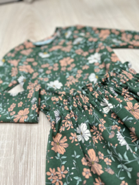 Set Greenery