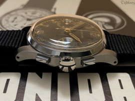 Leonidas Chronograph