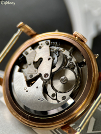 Olma Hamerautomaat Kalender 18k Goud Horloge