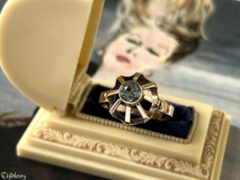 Art Deco Ring