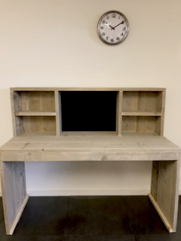 Steigerhouten bureau