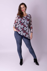 Top asymmetrisch met kant bordeaux- wit bloemen  maat 40-44