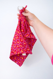 Speendoek panter roze