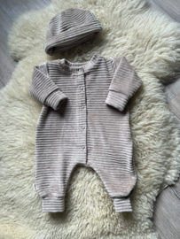 Boxpakje rib taupe