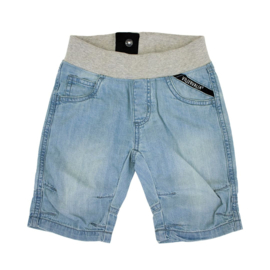 Villervalla short capri light wash