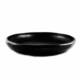 Black Pottery bord,  22 cm doorsnede