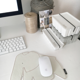 Pulp pen case, verkrijgbaar in wit en beige, Midori