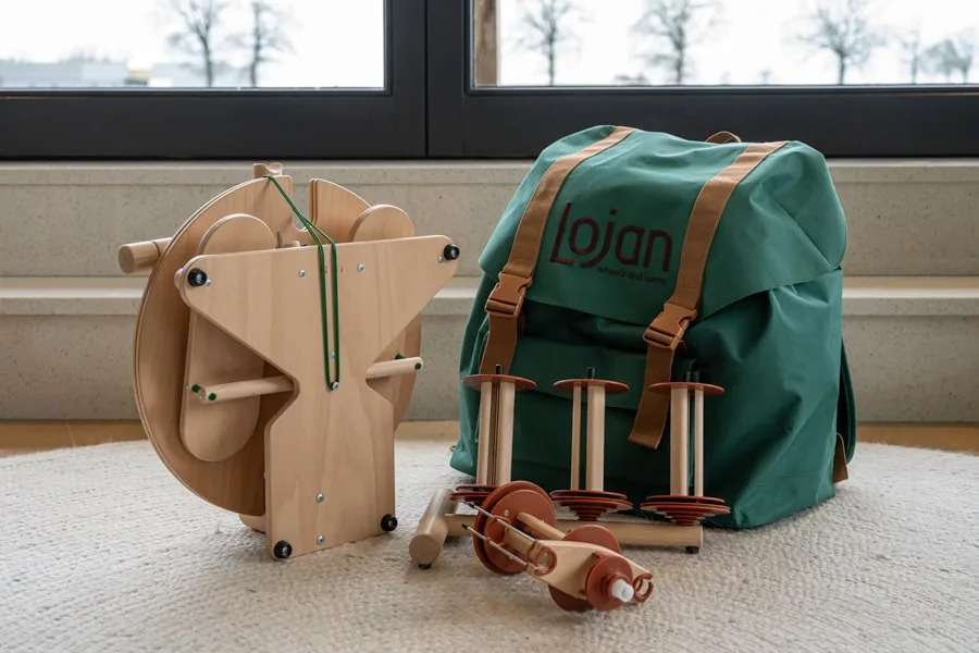Lojan Travel Buddy Spinning Wheel incl. Backpack