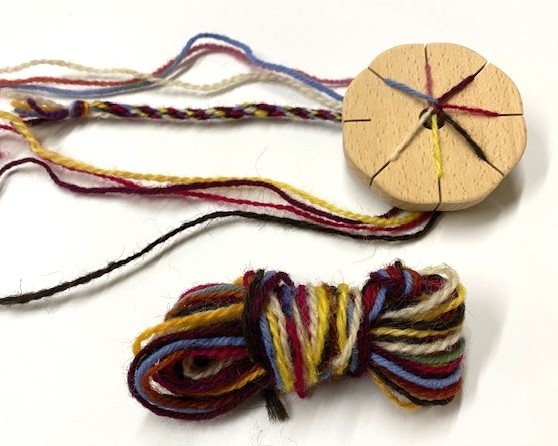 Braiding Star with Wool