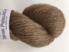 Hjelholt Dansk Pelsuld 8/2 - Lys beige 19