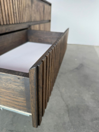 Eiken badkamermeubel Amsterdam met ribbelfront 4 lades