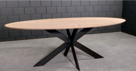 Ovale tafel eikenhout met verjongde rand