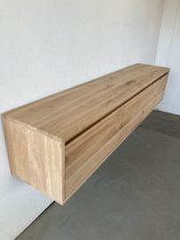 Zwevend massief 2cm geborsteld eiken tv meubel met 3 kleppen