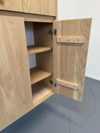 Zwevend badkamermeubel met 4 softclose deuren
