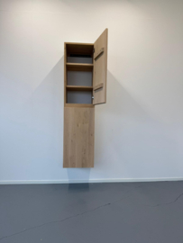 Zwevend badkamerkast met 2 softclose deuren massief eiken 2cm Tilburg