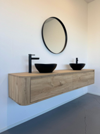 Massief eiken curved badkamermeubel met ronde hoeken