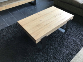 Industriële salontafel eikenhout