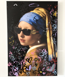 (Verkocht) Girl with the Pearl and Gucci Glasses
