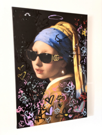 (Verkocht) Girl with the Pearl and Gucci Glasses