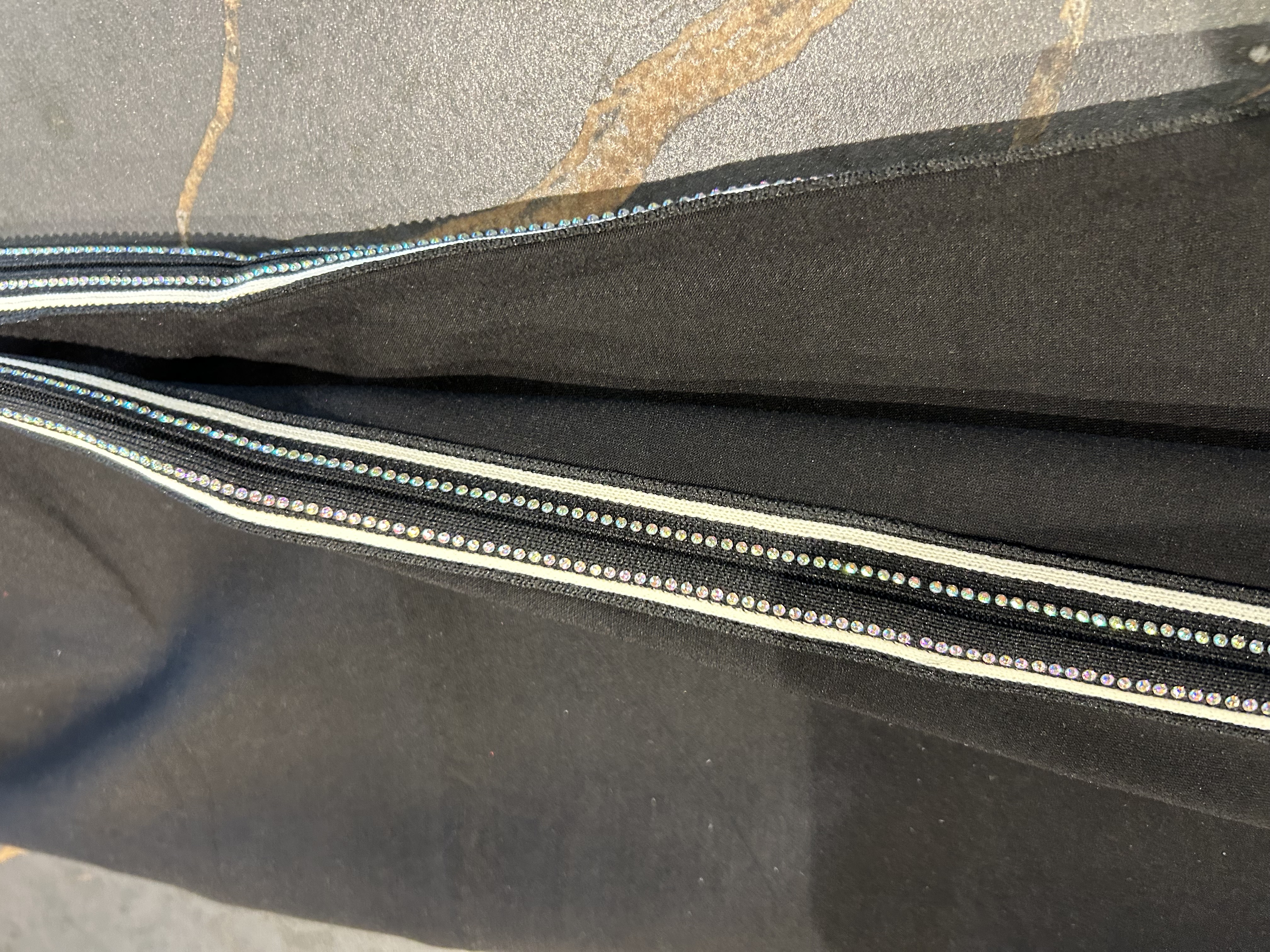 Zwart joggingpak