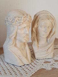 Jesus & Maria