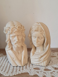 Jesus & Maria