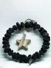 black stone krans met houten ster groot