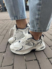 Sneaker white/navy G001