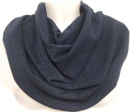 Gemèleerde marineblauwe sjaal