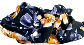 Blauwe slab met paars en camel kleur