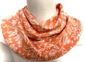 Orange retro kwijlsjaaltje