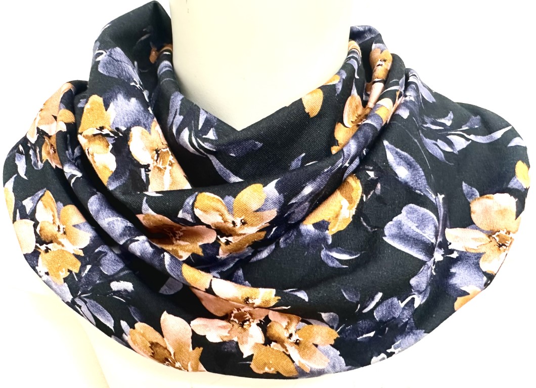 Blauwe slab met paars en camel kleur