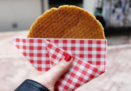 Puntzak K21 rood wit voor bv de superstroopwafel