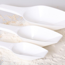 Flour scoop plastic white 500 ml