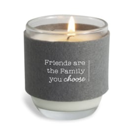 Cosy Candle | Friends are the family you choose