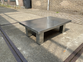 Zinken tafels en bladen