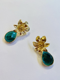 Green flower earrings
