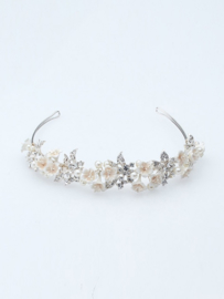 BB-636, luxurious tiara