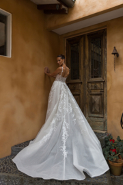 Pia - the ultimate princess wedding dress from our Madi Lane collection - €2460