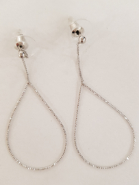 Very nice long silver colored earrings