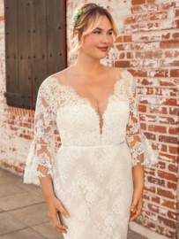 Peyton: an irresistible bohemian wedding dress beauty. €1.595