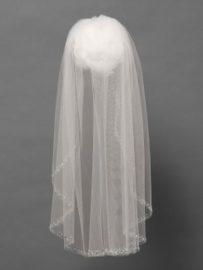 Single layered veil in soft tulle