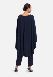 Jumpsuit in een laagjeslook met verwijderbare cape- Vera Mont