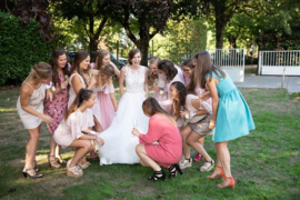 Now this is what I call a bride squad!!