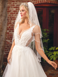 Eden: a magical ballgown wedding dress. €1.595