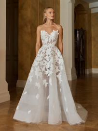Ombre - statement wedding dress - Madi Lane - €1.995